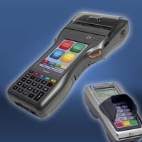Sicheres mobiles Bezahlen - Das Multifunktionsterminal IT-9000 lässt sich in Verbindung mit dem DK / ZKA zugelassenen PIN Pad des Casio-Partners CCV zu einem neuartigen Datenerfassungs-, Belegdruck- und Bezahlsystem für den mobilen Einsatz in vielen Bereichen des Verkaufs und im Ticketing konfigurieren.
